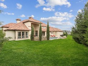 5600  Twin Cities Lane , McKinney Texas 75070