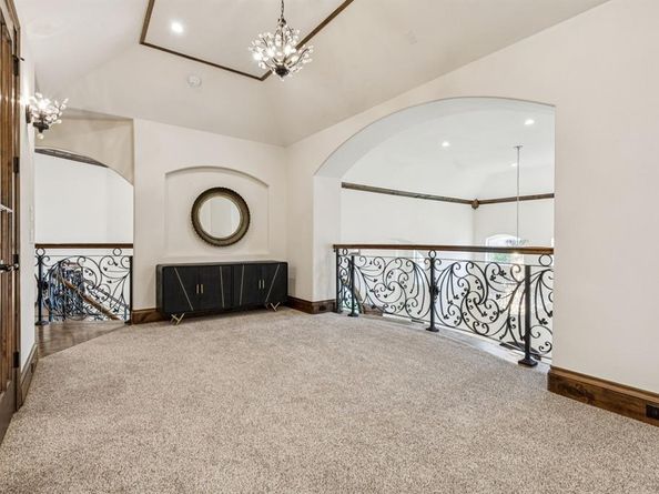 5600  Twin Cities Lane , McKinney Texas 75070