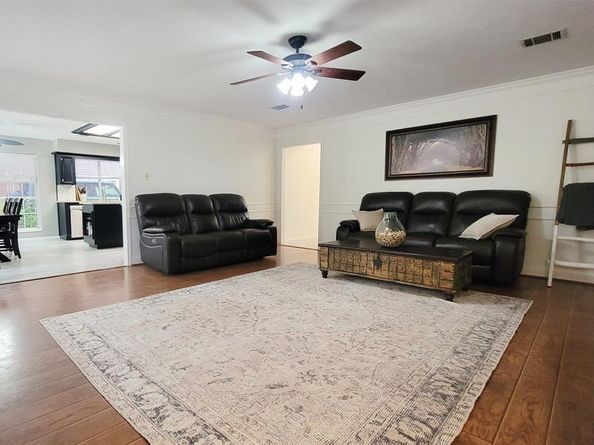 2200  Strathmore Drive , Highland Village Texas 75077