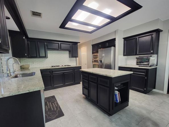 2200  Strathmore Drive , Highland Village Texas 75077