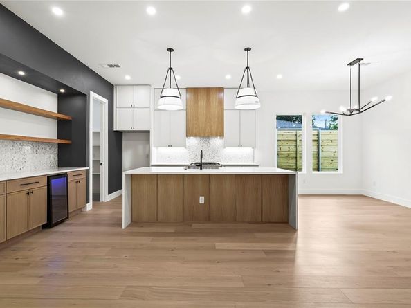 3641  Espanola Drive , Dallas Texas 75220