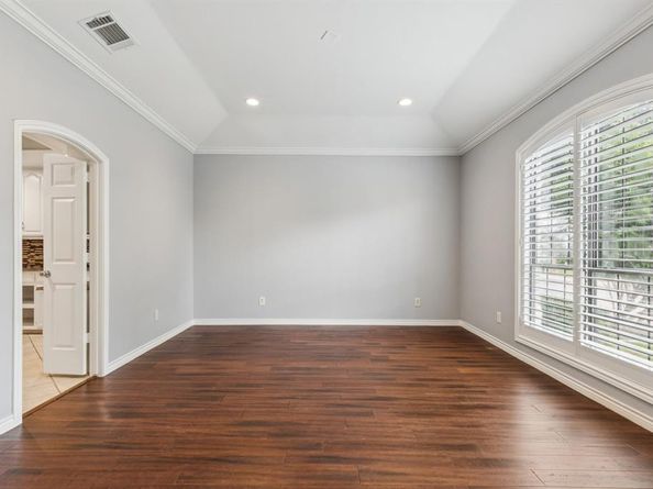 5801  Orchid Lane , Dallas Texas 75230