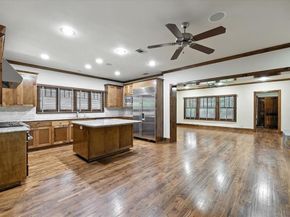 3328 W 4th Street , Fort Worth Texas 76107