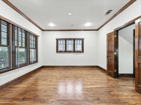 3328 W 4th Street , Fort Worth Texas 76107
