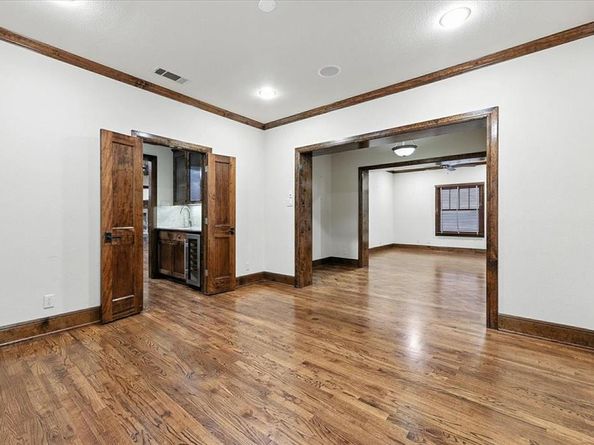 3328 W 4th Street , Fort Worth Texas 76107