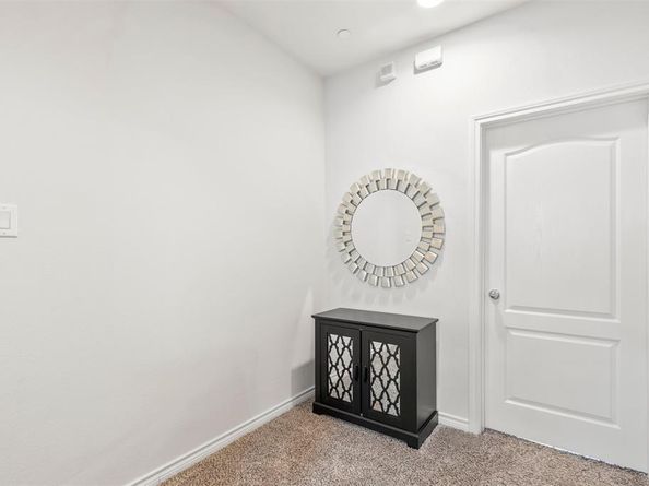 15814  Breedlove Place  137, Addison Texas 75001