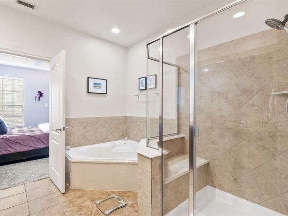 15814  Breedlove Place  137, Addison Texas 75001