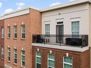 15814  Breedlove Place  137, Addison Texas 75001