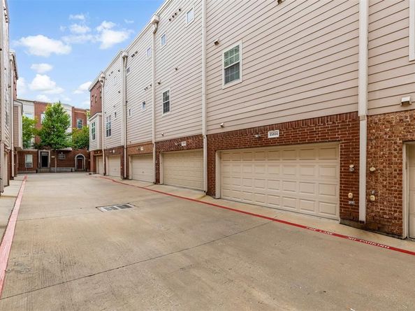 15814  Breedlove Place  137, Addison Texas 75001