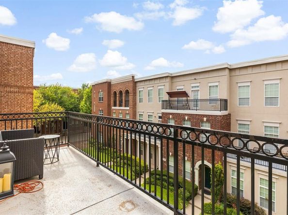 15814  Breedlove Place  137, Addison Texas 75001