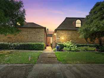 3222  Stonehenge Lane 