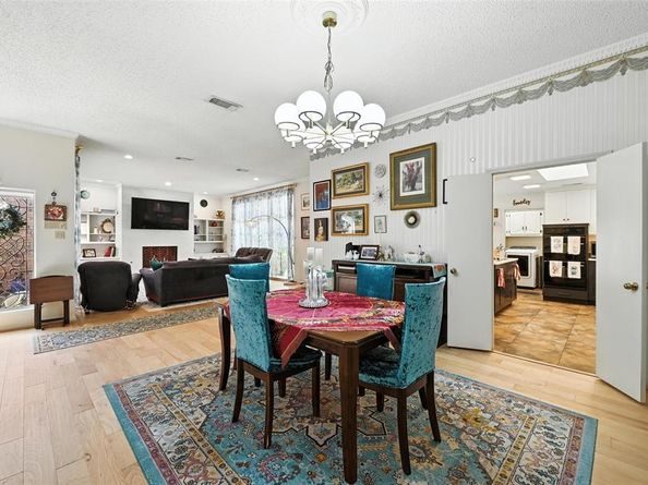 3222  Stonehenge Lane , Carrollton Texas 75006