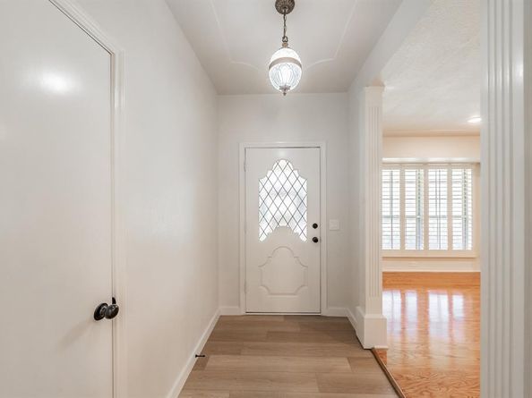 903  Leslie Drive , Arlington Texas 76012