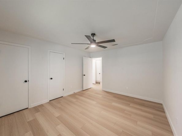 903  Leslie Drive , Arlington Texas 76012