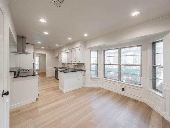 903  Leslie Drive , Arlington Texas 76012