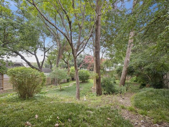 7046  Gaston Avenue , Dallas Texas 75214