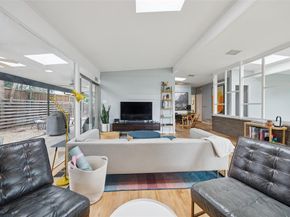 7046  Gaston Avenue , Dallas Texas 75214