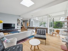 7046  Gaston Avenue , Dallas Texas 75214