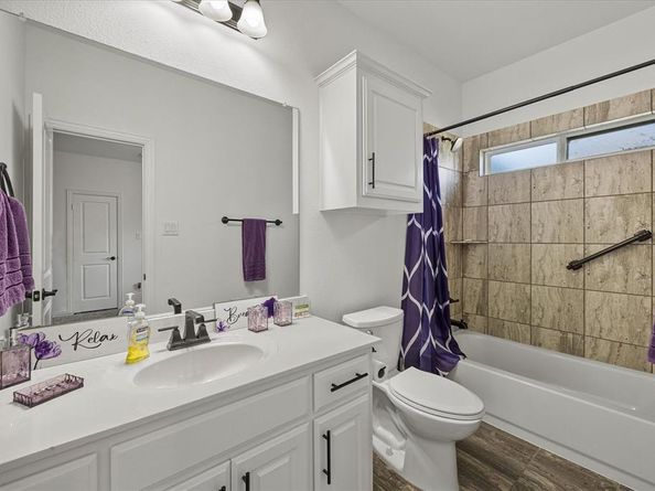 4306  Gulls Landing Circle , Garland Texas 75043