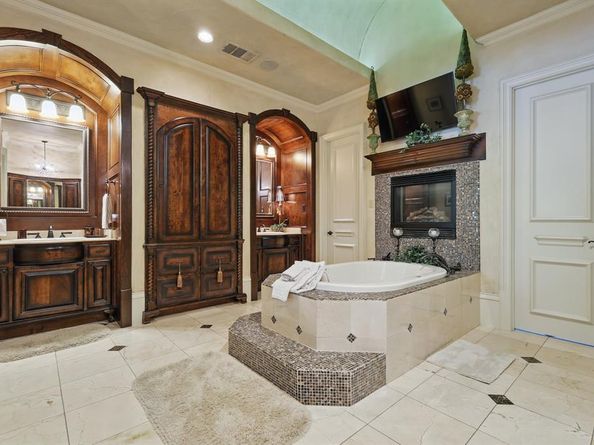 3114  Lake Creek Drive , Highland Village Texas 75077