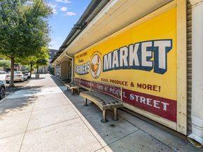 2080  Kelly   105, Dallas Texas 75215