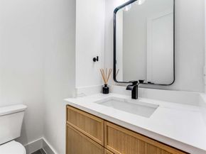 2080  Kelly   105, Dallas Texas 75215