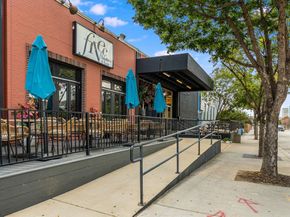 2080  Kelly   105, Dallas Texas 75215