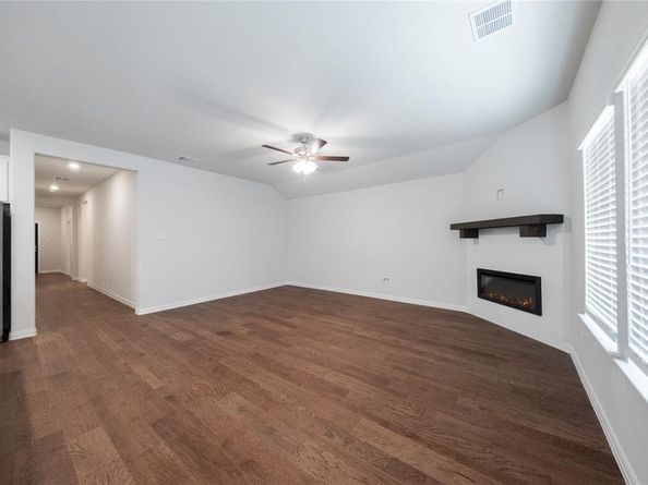 2100  Briarbrook Drive , Denton Texas 76207