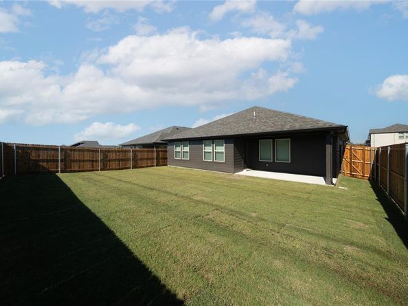 2100  Briarbrook Drive , Denton Texas 76207