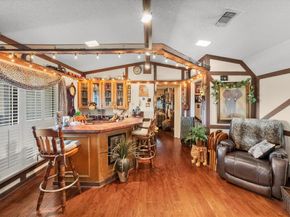 1005  Acorn Court , Arlington Texas 76012