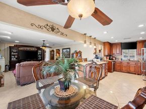 1005  Acorn Court , Arlington Texas 76012