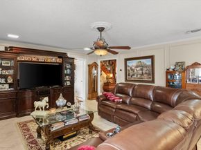 1005  Acorn Court , Arlington Texas 76012