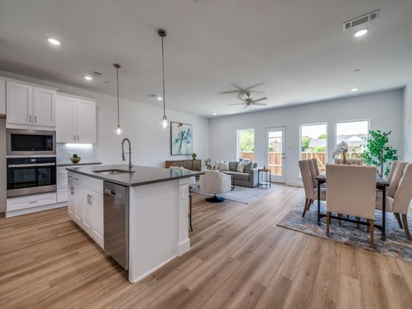 5613  Woodlands Drive , The Colony Texas 75056