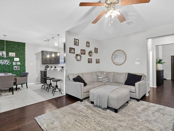 200  Black Bear Drive , McKinney Texas 75071