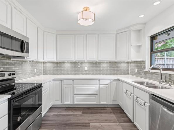 812  Warren Way , Richardson Texas 75080