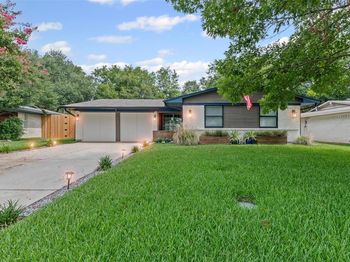 812  Warren Way 