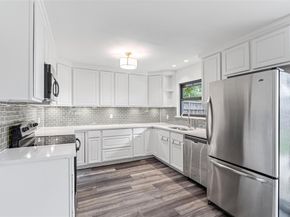 812  Warren Way , Richardson Texas 75080
