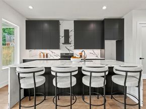 1526  Claude Street , Dallas Texas 75203