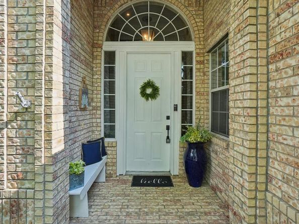 2805  Dove Court , McKinney Texas 75072