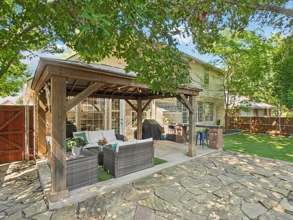 2805  Dove Court , McKinney Texas 75072