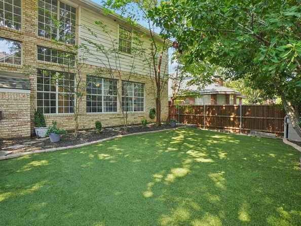 2805  Dove Court , McKinney Texas 75072