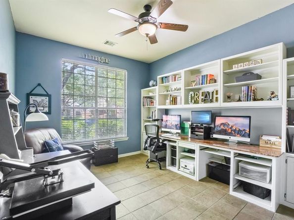 2805  Dove Court , McKinney Texas 75072