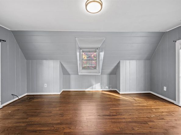 2626  Madera Street , Dallas Texas 75206