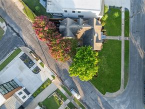 2626  Madera Street , Dallas Texas 75206