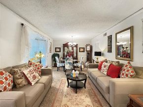 5121  Chalet Lane , Dallas Texas 75232