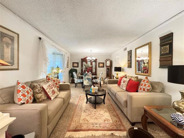 5121  Chalet Lane , Dallas Texas 75232