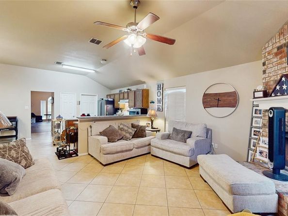628  Bent Oak Drive , Fort Worth Texas 76131