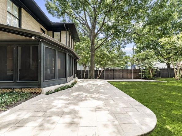 5701  Worth Street , Dallas Texas 75214