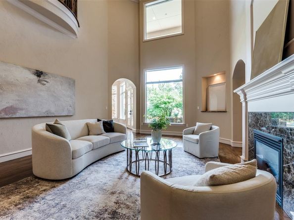 5973  Azalea Lane , Dallas Texas 75230