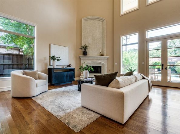 5973  Azalea Lane , Dallas Texas 75230